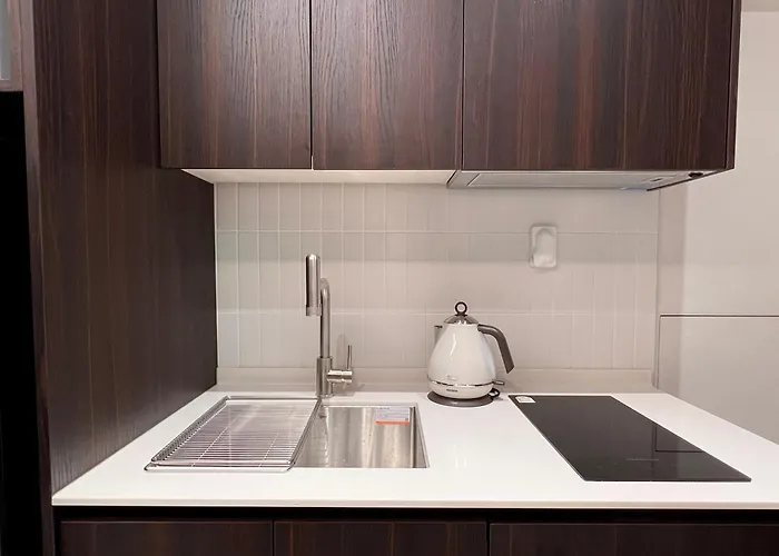 Apartment 한채종로