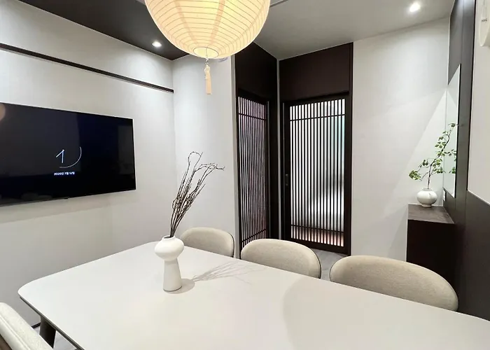 한채종로 Apartment